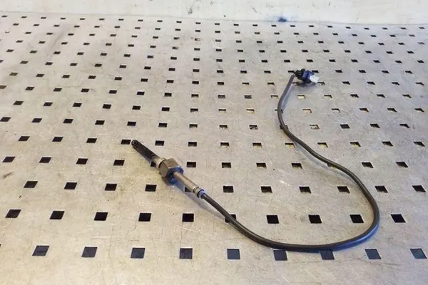 Sensor de temperatura de escape MERCEDES-BENZ E (W212) A0071536728 image 3