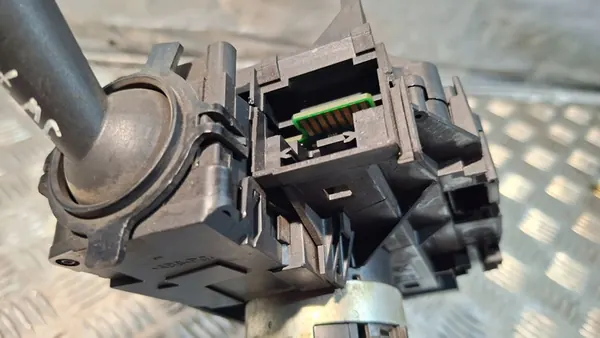 Stuurkolomschakelaar Citroen OE 96773881ZD image 9