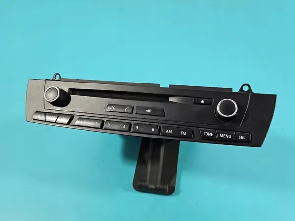 OEM 9197131-01 BMW X3 E83 Fabrieksradio image 2