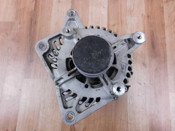 Hyundai Tucson IV NX4 Alternator 363002M410 image 3