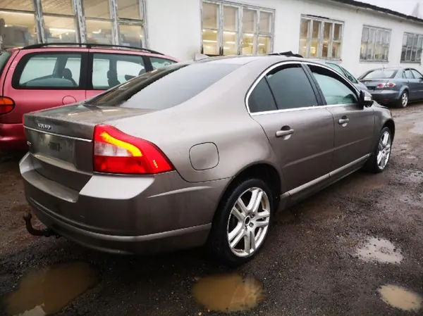 Ordinateur d'immobilisation Volvo S80 OEM 30667543 2007 image 9