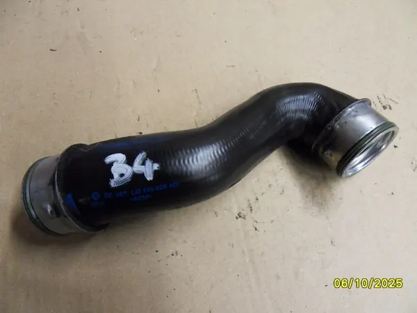 Manguera de intercooler Volkswagen OE 1J0145828AD image 2