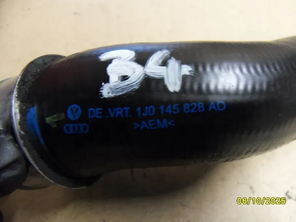Manguera de intercooler Volkswagen OE 1J0145828AD image 3