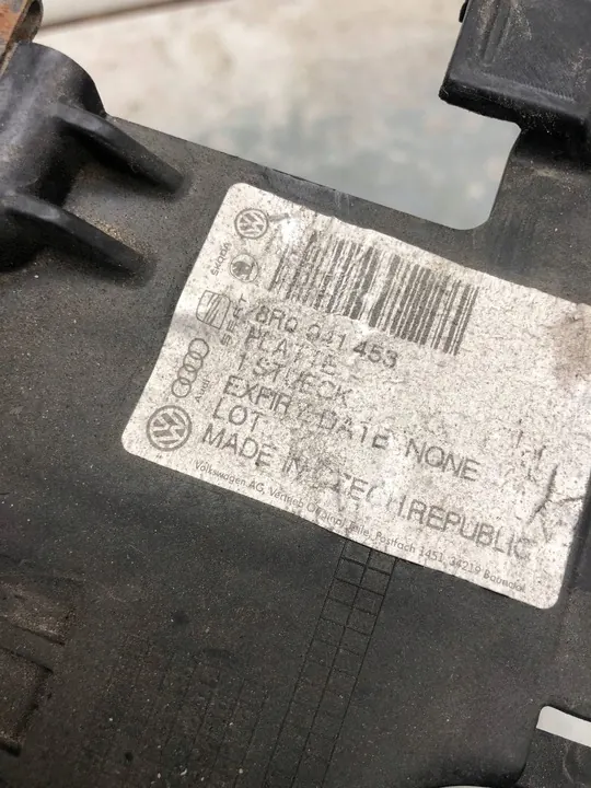 Support de phare avant gauche Audi Q5 8R0805607B image 6