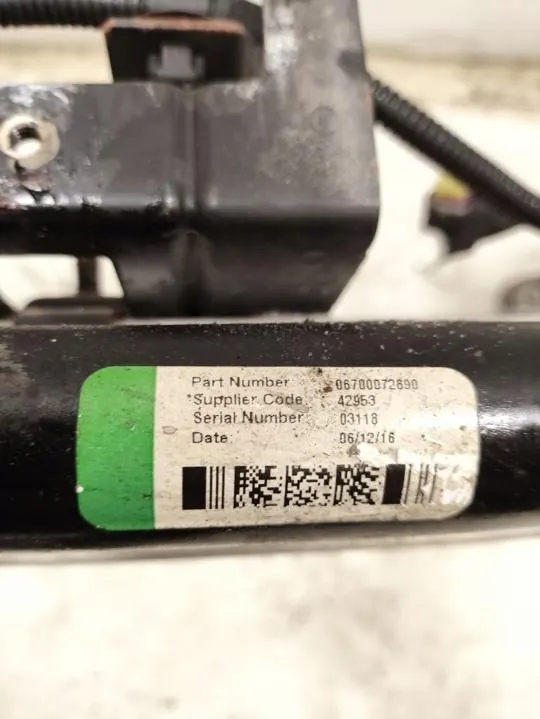 Membro transversal Maserati GHIBLI 2017 OEM image 6