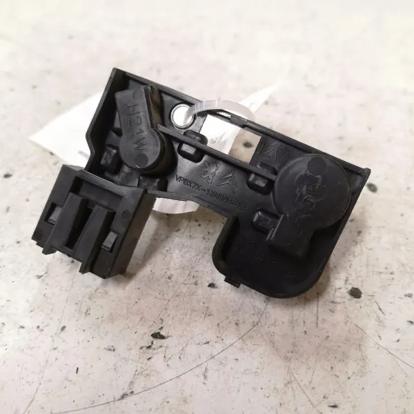 Connecteur de feu arrière OEM VP8X7X13N004BA pour Citroën C5 image 2