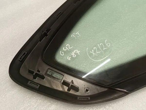 BMW OE 7482816 Rechter Achter Carrosserieglas voor G42 G87 M2 image 3