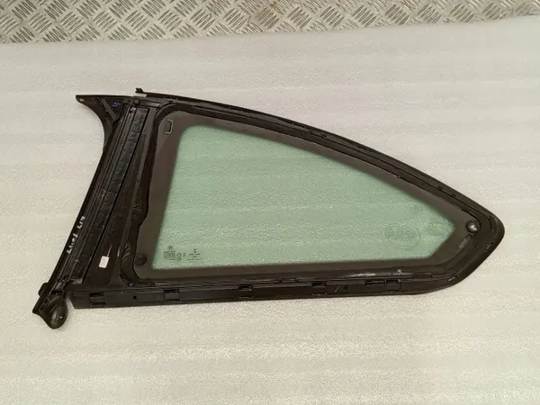 BMW OE 7482816 Rechter Achter Carrosserieglas voor G42 G87 M2 image 7