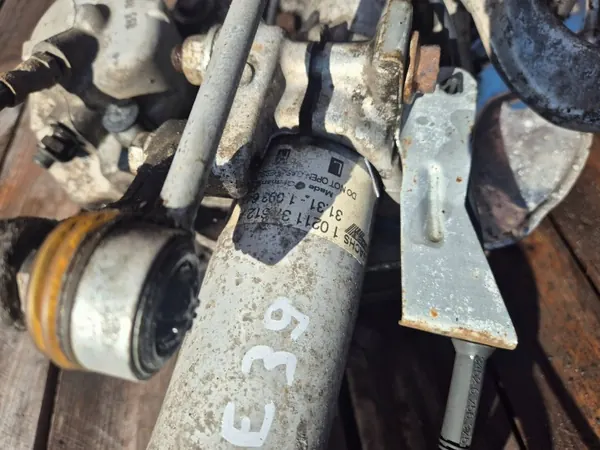 Braço de suspensão dianteiro direito OEM 1093644 BMW 5 E39 image 6