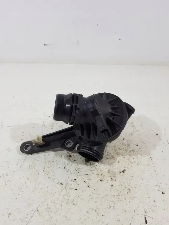 BMW F20 F21 1.6 Carcasa de Termostato 7600584-04 image 4