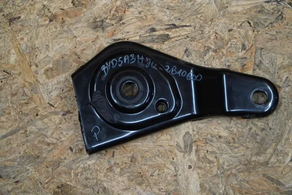 SA3HJU-2810020 Achterbalkophouder voor BYD Seal image 3
