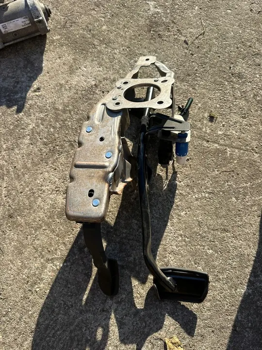VOLVO XC60 I Gas Bremspedal Set 31329058 31341100 image 4