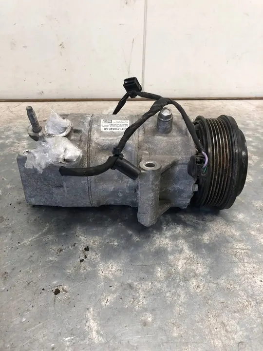 Compresor de Aire Acondicionado Ford Focus MK4 GN11-19D629-AB image 3