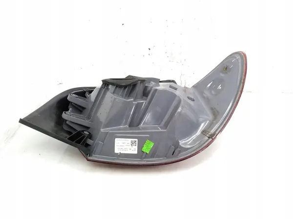 Lámpara trasera Mercedes-Benz A W176 A1769065000 image 3