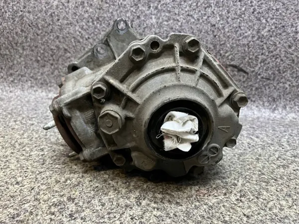 Verteilergetriebe-Reduzierer OEM W82 1Y003 Toyota image 3