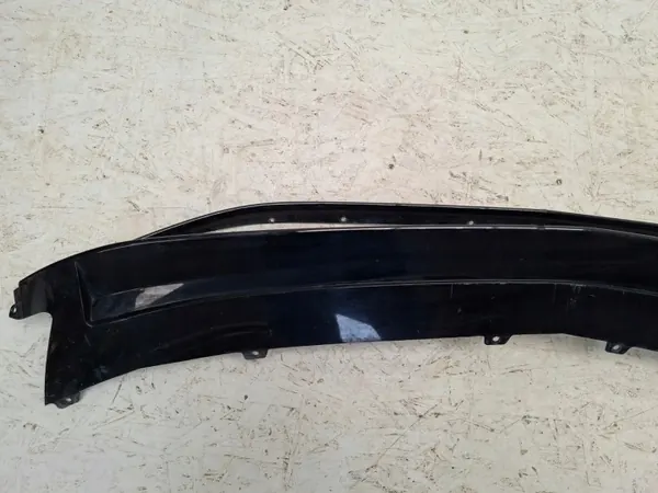 Spoiler do pára-choques dianteiro OEM A1768858000 Mercedes Classe A image 5