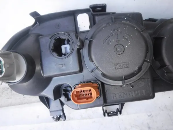 Farol esquerdo Renault Megane 1 VALEO 087469 image 4