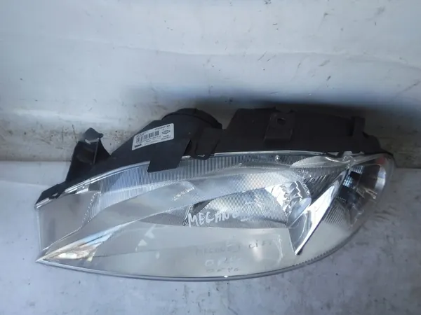 Farol esquerdo Renault Megane 1 VALEO 087469 image 5