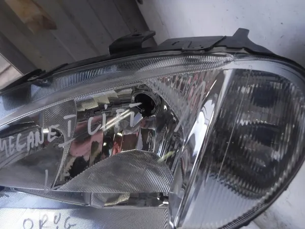 Farol esquerdo Renault Megane 1 VALEO 087469 image 6