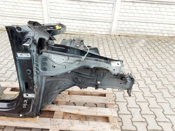 Aile avant droite Volvo XC40 OEM 717 image 4