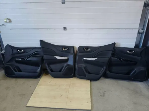OEM 121 etuoven sisustus sarja Nissan Navara D23 image 2