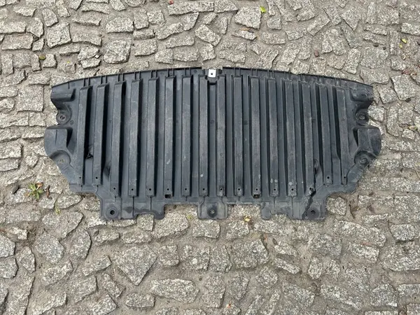 Stötfångardekor Mercedes C-Klass W206 AMG A2065205400 image 3