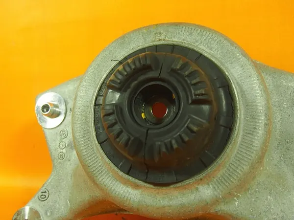 Audi A5 8T Linker Schokdemper Lager OEM 8r0412383a image 7