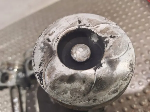 Stötdämpare Renault 1.9 DCI 7701476239 image 3