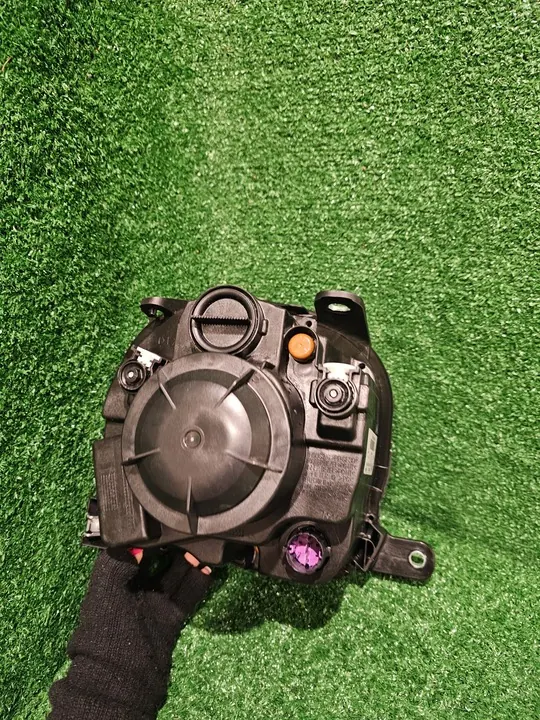 Farol dianteiro esquerdo FIAT 500 LIFT 2015- OEM 52129443 image 4