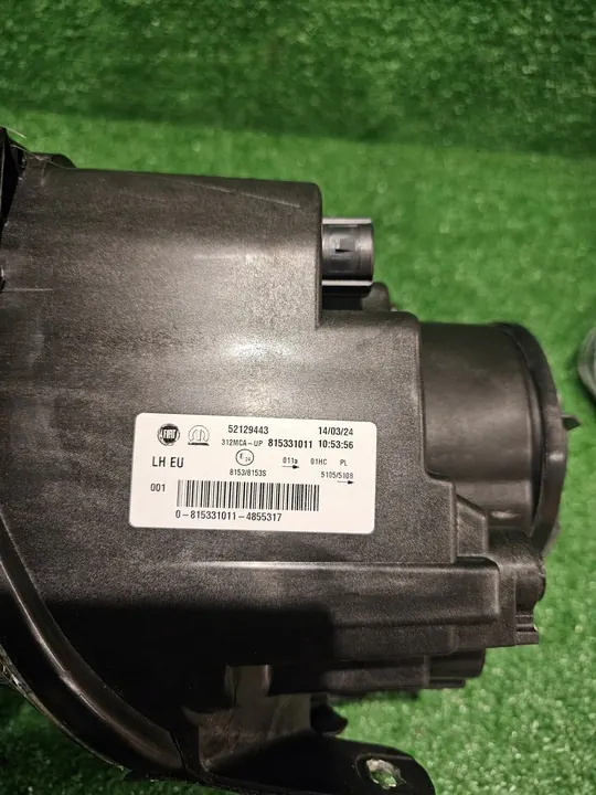 Farol dianteiro esquerdo FIAT 500 LIFT 2015- OEM 52129443 image 6