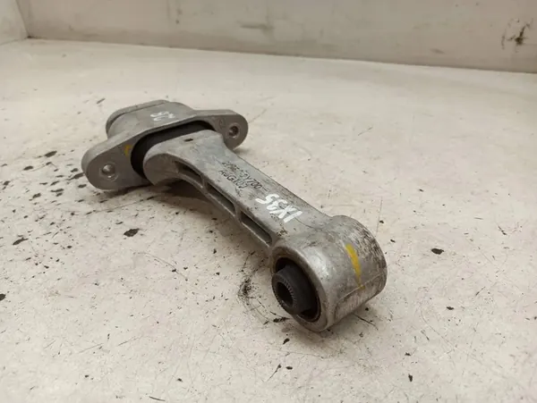 HYUNDAI IX35 Vaihteiston tuki 21950-2Y700 image 10