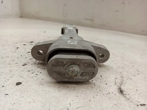 HYUNDAI IX35 Vaihteiston tuki 21950-2Y700 image 6