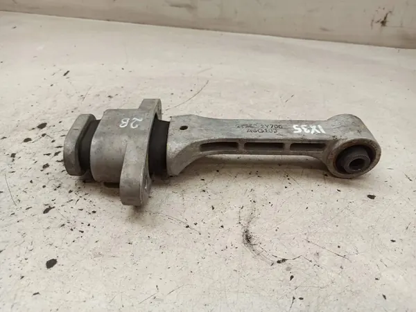 HYUNDAI IX35 Vaihteiston tuki 21950-2Y700 image 9