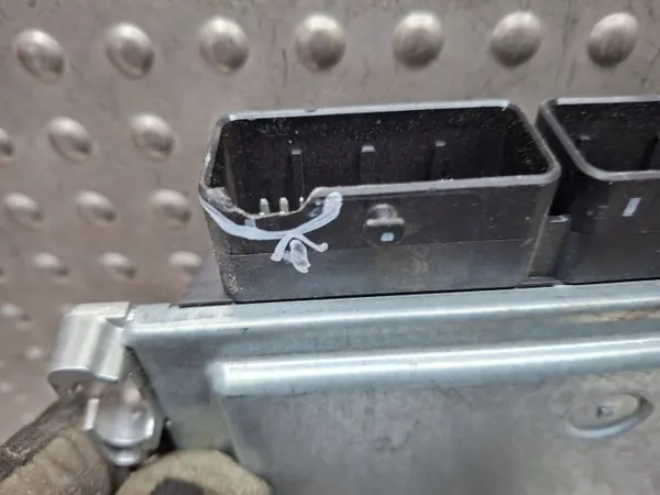 Controlador OEM S26312774 para Renault Dacia 1.3 TCE image 4