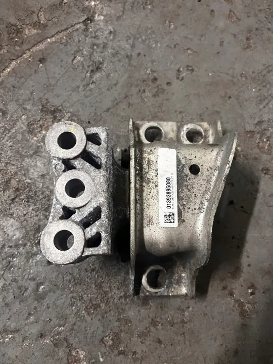 Support moteur OEM 01393895080 pour Fiat Ducato 2.2 HDi image 3