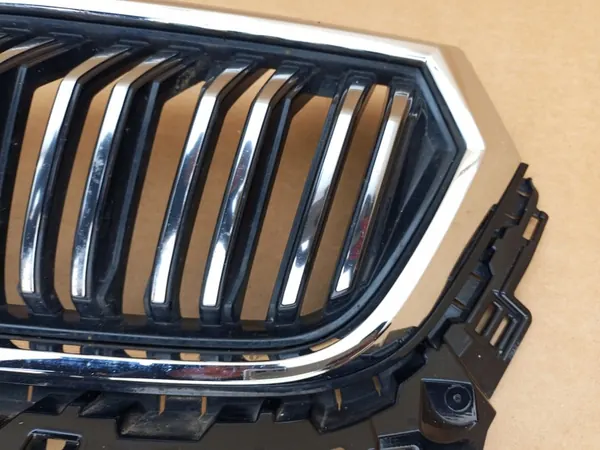 SKODA KODIAQ LIFT 21- Front Grill 565807723A image 10