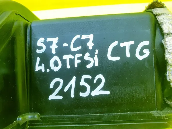 Öljyseparatori S6 C7 S7 A8 S8 4.0 TFSI OEM 079103542D image 7