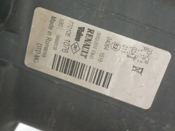 Farol Dianteiro Direito Renault Clio III (2005-2014) OEM 7701061076 image 4