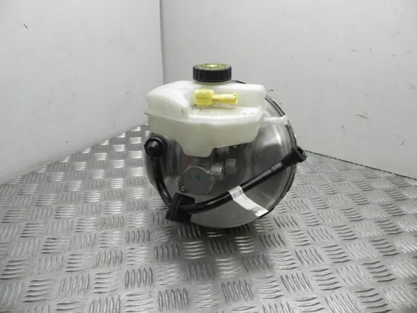 Réservoir de liquide de frein BMW OEM 6883986 - Occasion image 2
