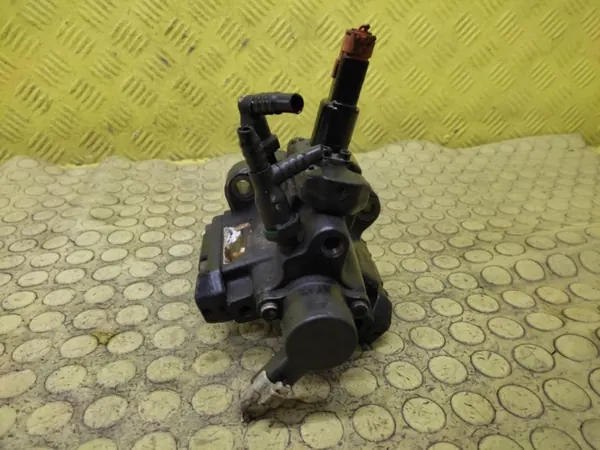 Peugeot 307 2.0 HDI bränslepump OEM 0445010046 image 5