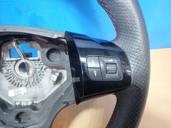 Volante Opel OE usado OEM 13338050 image 7