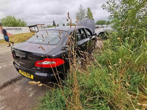 Skoda Superb Vesiletkut 2012 1.8L 1k0122447gc image 8