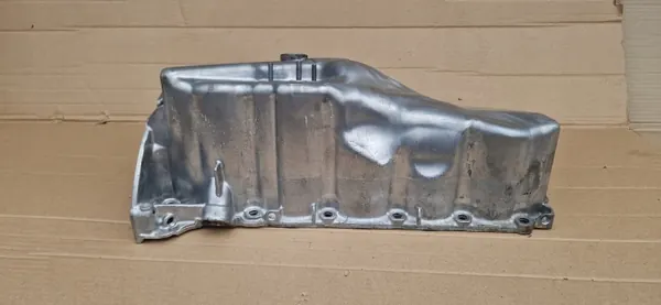 Cárter de aceite BMW 139920 usado - Calidad OEM image 4