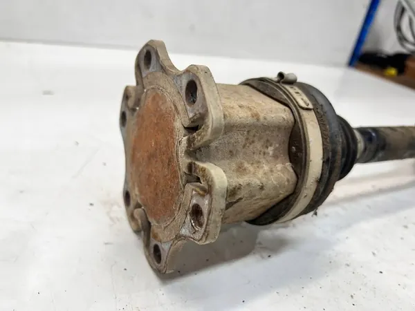 Vänster främre axel VW Sharan 1.9 TDI image 2