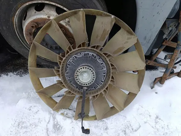 DAF OE Ventilator OEM 1910613 voor XF 106 - Gebruikt image 3