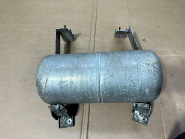 Depósito de aire OEM A1643200015 para Mercedes ML W164 6.3 AMG image 5