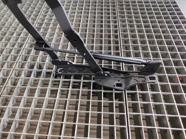 Charnière Arrière OEM A2306821141AOP6541 Mercedes SL R230 image 5