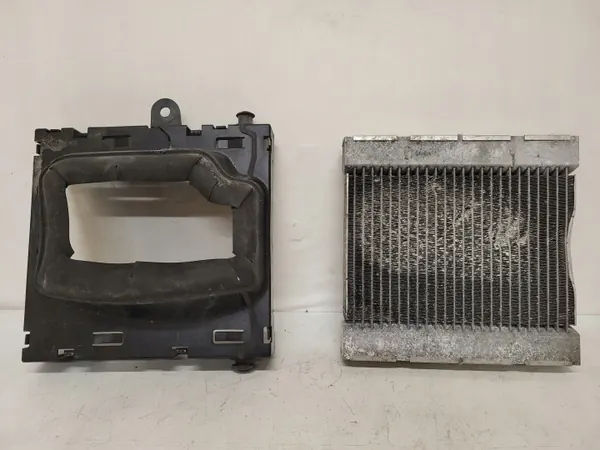Waterradiator OEM A0995003203 voor Mercedes A-Klasse image 2