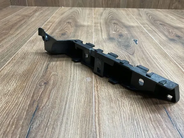 Porsche 911 992 Heckstoßstangen-Schieber OEM 992807885Q image 3