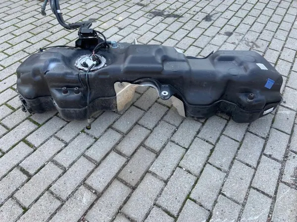 Tanque combustível Audi Q7 4M 2018 OEM 4M0201021FR image 3